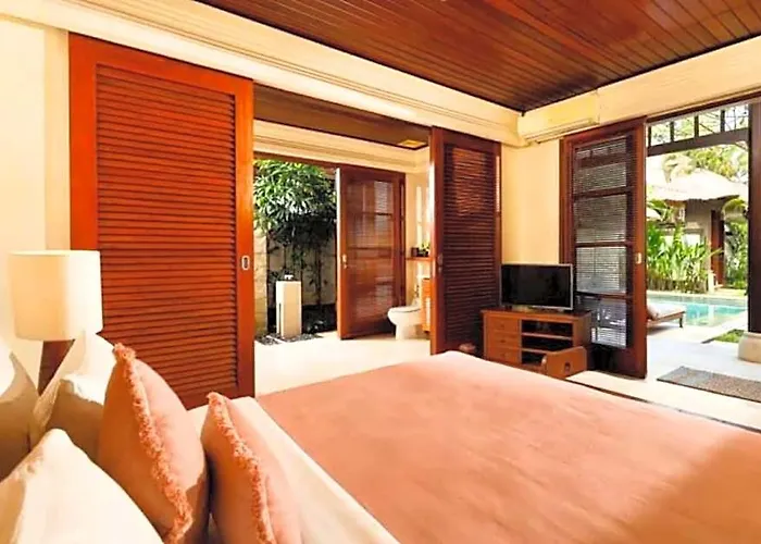 Adorable 3 Bedroom Private Pool Ir113a *
