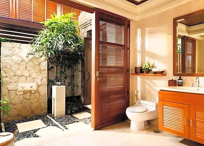 Adorable 3 Bedroom Private Pool Ir113a *